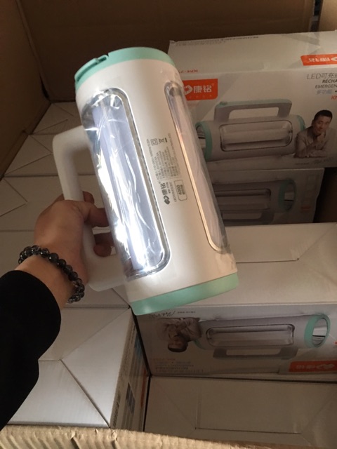 Đèn Sạc Tích Điện KM-7758 siêu bền đẹp