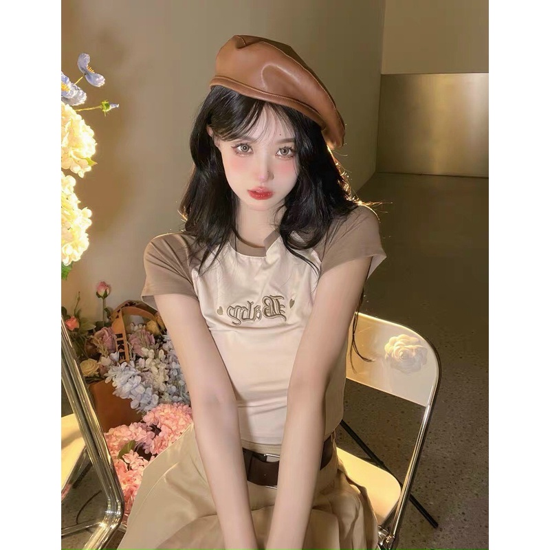 Á CROPTOP KIỂU LỬNG NỮ CỔ TRÒN TAY NGẮN THÊU CHỮ TRUNG MÀU TRẮNG PHỐI TAY NÂU TAY XÁM SIÊU THỜI TRANG CỰC PHÁ CÁCH NITI