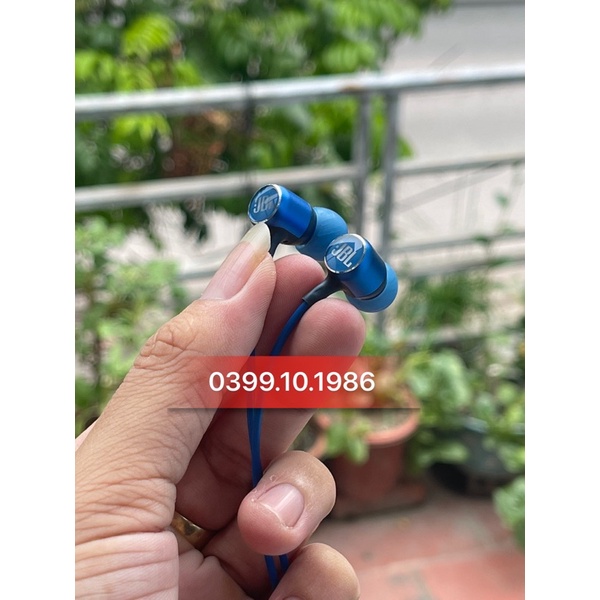 Tai nghe JBL LIVE100 dây bọc dù , bắt mic siêu tốt, Hifi-Hi res audio