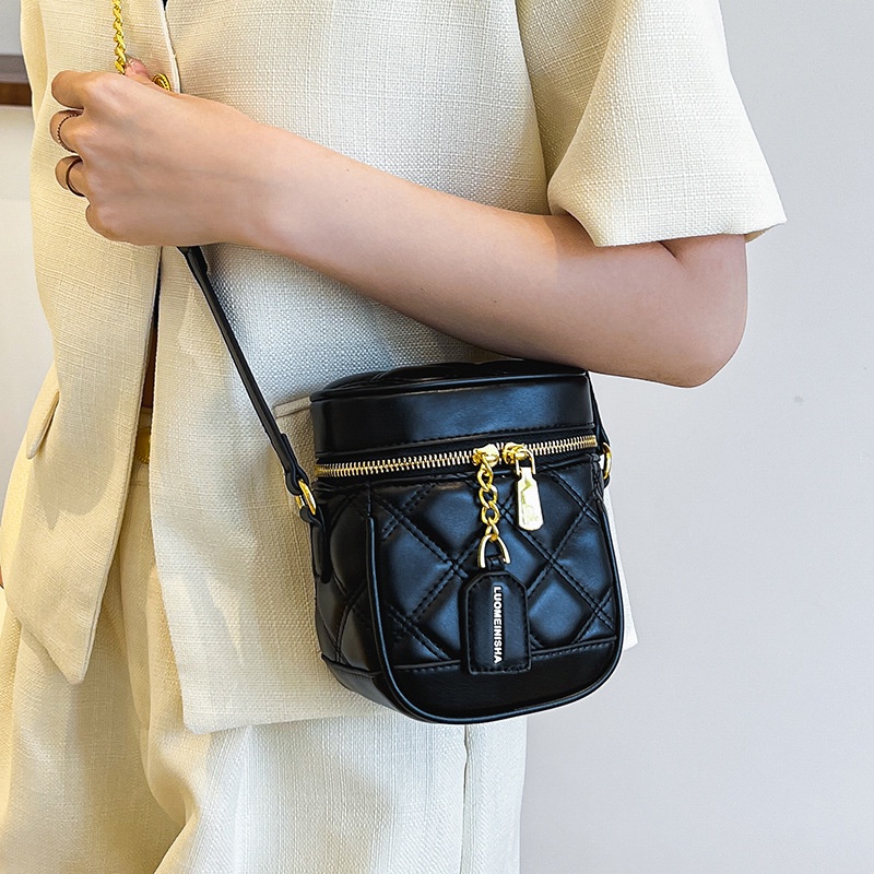 Túi Đeo Chéo Màu Đen Đính Kim Cương Giả Thời Trang Cho Nữ