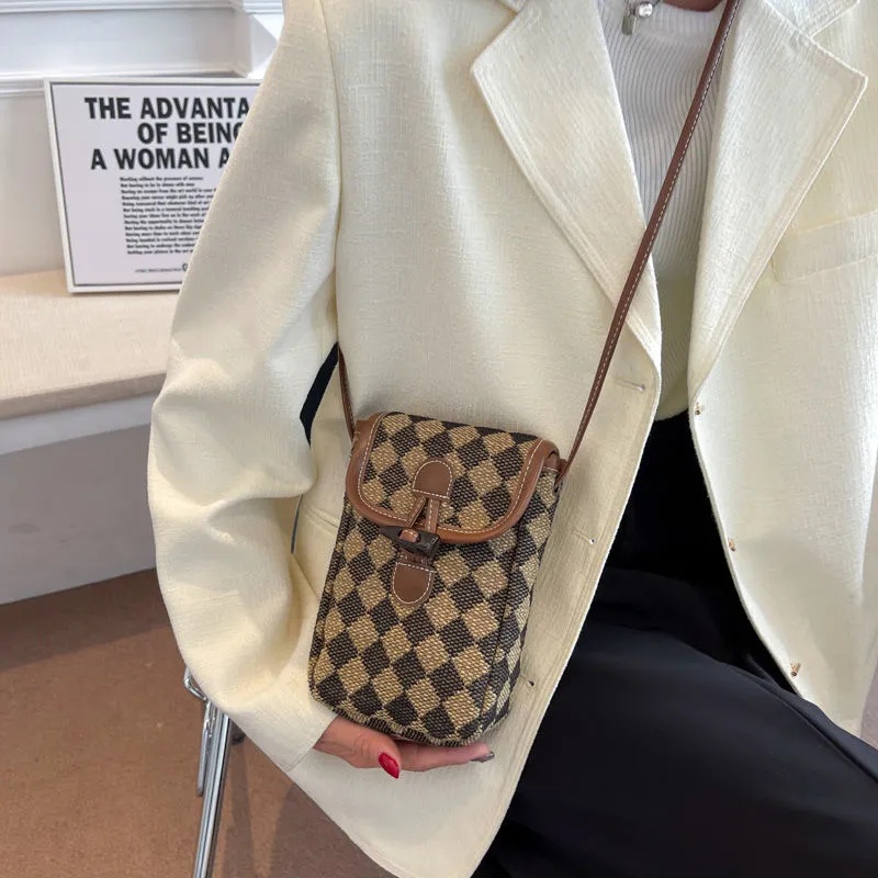 Túi Đeo Vai Đựng Điện Thoại Họa Tiết Kẻ Sọc Thời Trang kf073