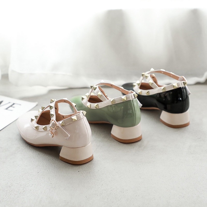 Giày Cao Gót Da Mềm Mũi Vuông Đính Đinh Tán Phong Cách Công Chúa Cho Bé Gái
