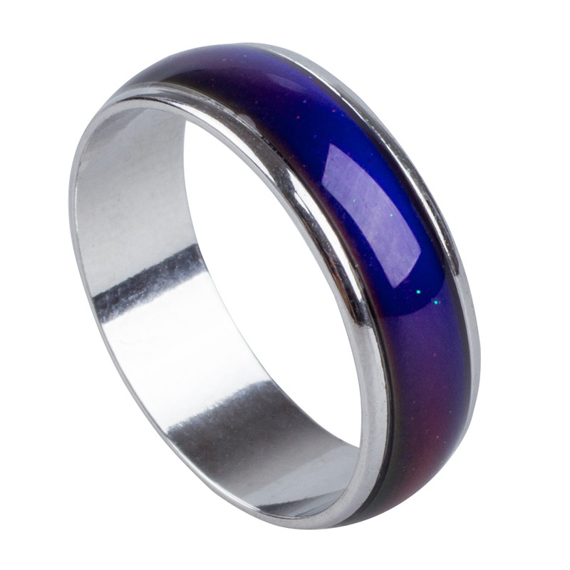 Nhẫn đổi màu theo tâm trạng