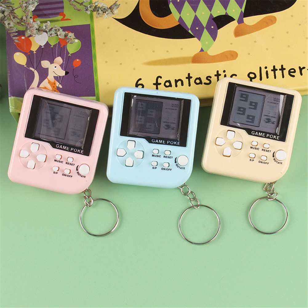 Máy Chơi Game Điện Tử Cầm Tay Mini Có Móc Khóa Dễ Thương