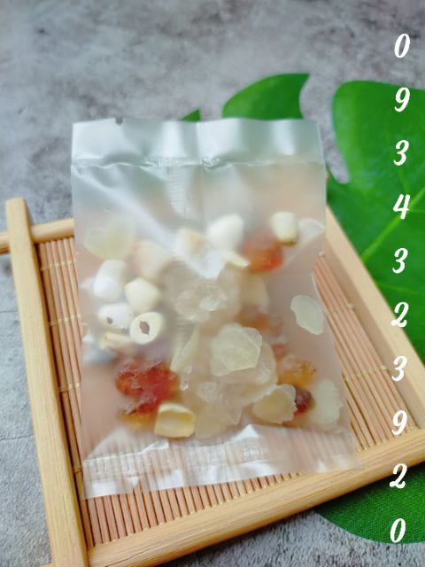 SET DƯỠNG NHAN 9 VỊ NGUYÊN LIỆU GỒM: ( BỒ MỄ+NHỰA ĐÀO+ TUYẾT YẾN+TÁO ĐỎ+LONG NHÃN+KỲ TỬ+HẠT SEN+ ĐÔNG TRÙNG THẢO+CHIA