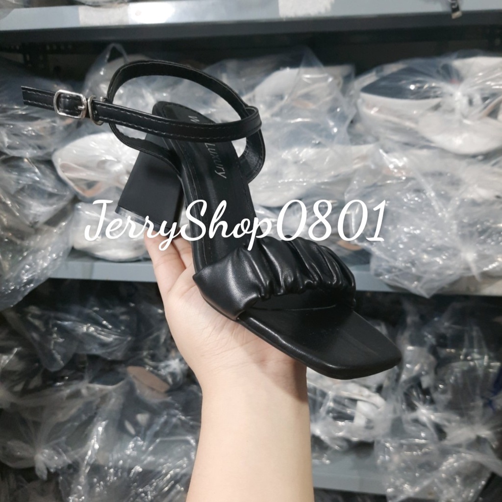 Giày cao gót nữ 7P QUAI NGANG NHÚN BÈO GÓT TAM GIÁC Đen &amp; trắng (7PNBTG)