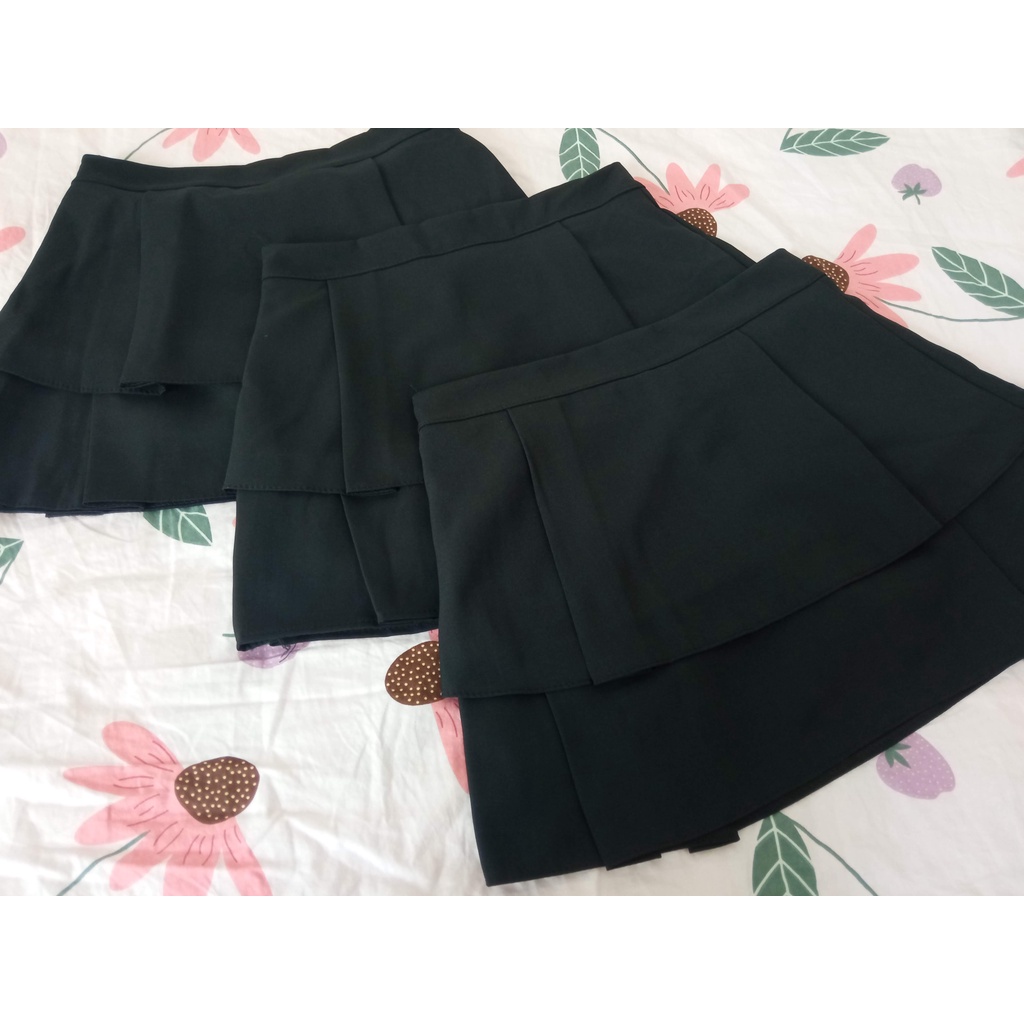 Chân váy 2 tầng xếp ly dáng xòe