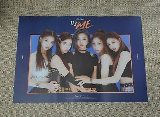 Ảnh ITZY - Itz Me có sẵn | BigBuy360 - bigbuy360.vn