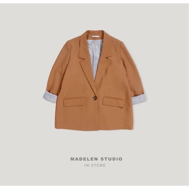 Áo blazer vàng Madelen