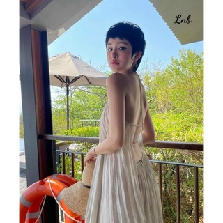 VÁY TƠ DU LỊCH SIÊU NÀNG THƠ