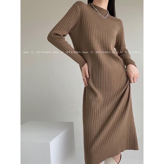 Váy len nâu see U cổ 3p gân dọc tay dài dáng suông