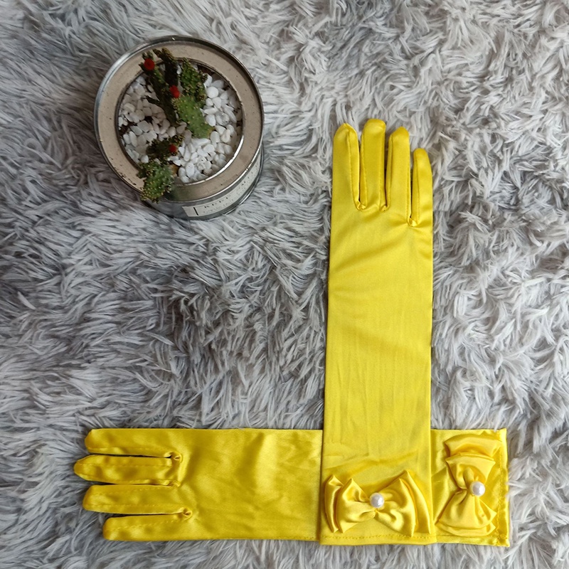 Đôi găng tay vải satin dài dễ thương cho bé