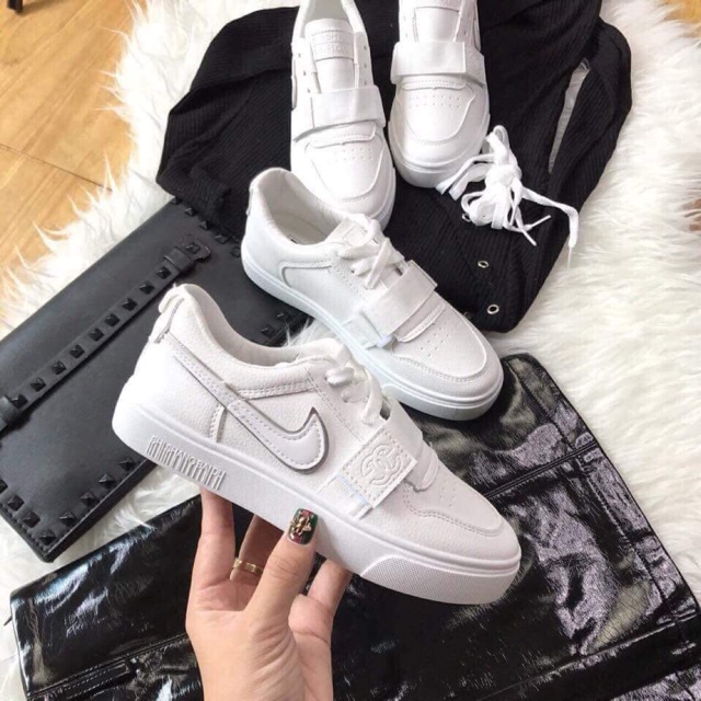 Giày thể thao 260k
