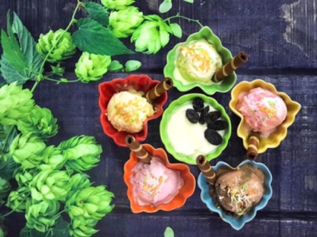 Sét đĩa sứ Bát Tràng, chè kem, caramen, đĩa ăn dặm