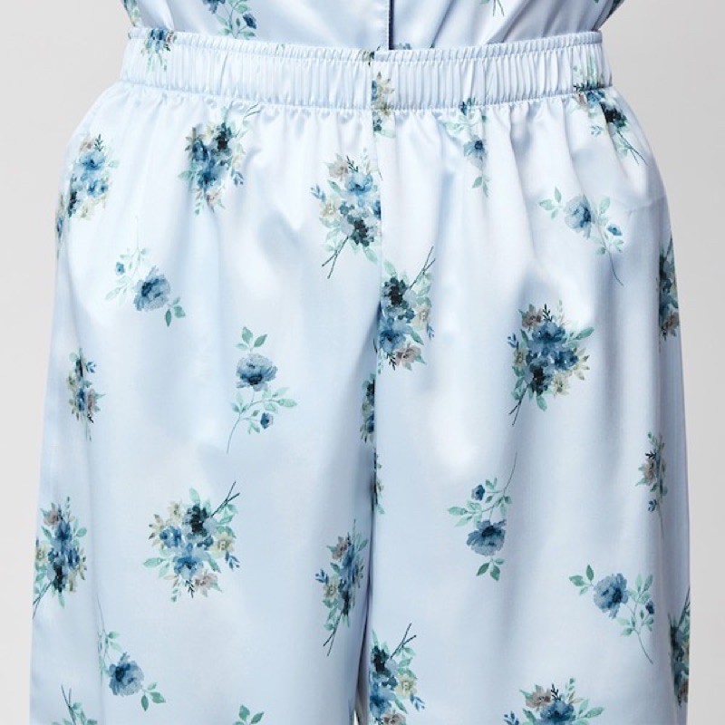 Bộ quần áo dài pyjama nữ in hình hoa nhí dễ thương của GU - Nhật Bản