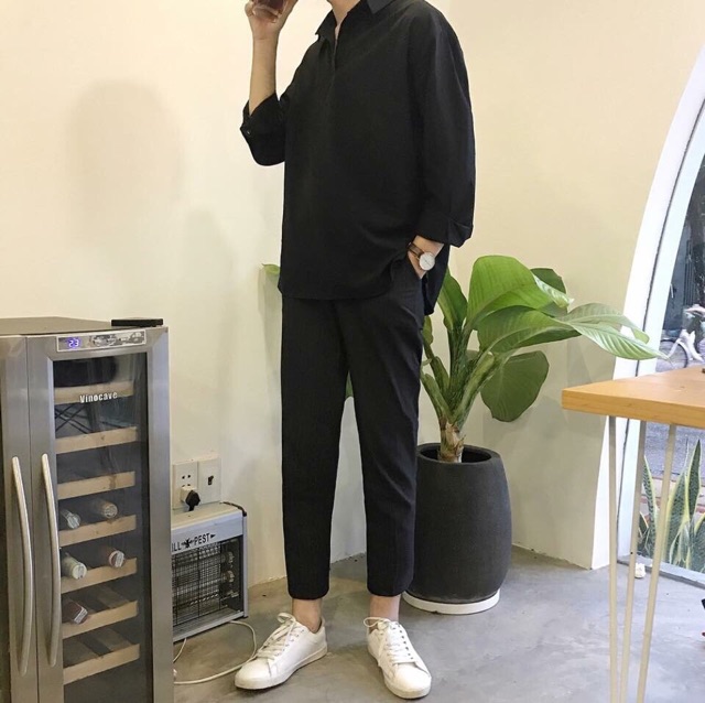 Áo sơ mi trắng đen basic có túi ngực chất liệu thô mát | BigBuy360 - bigbuy360.vn