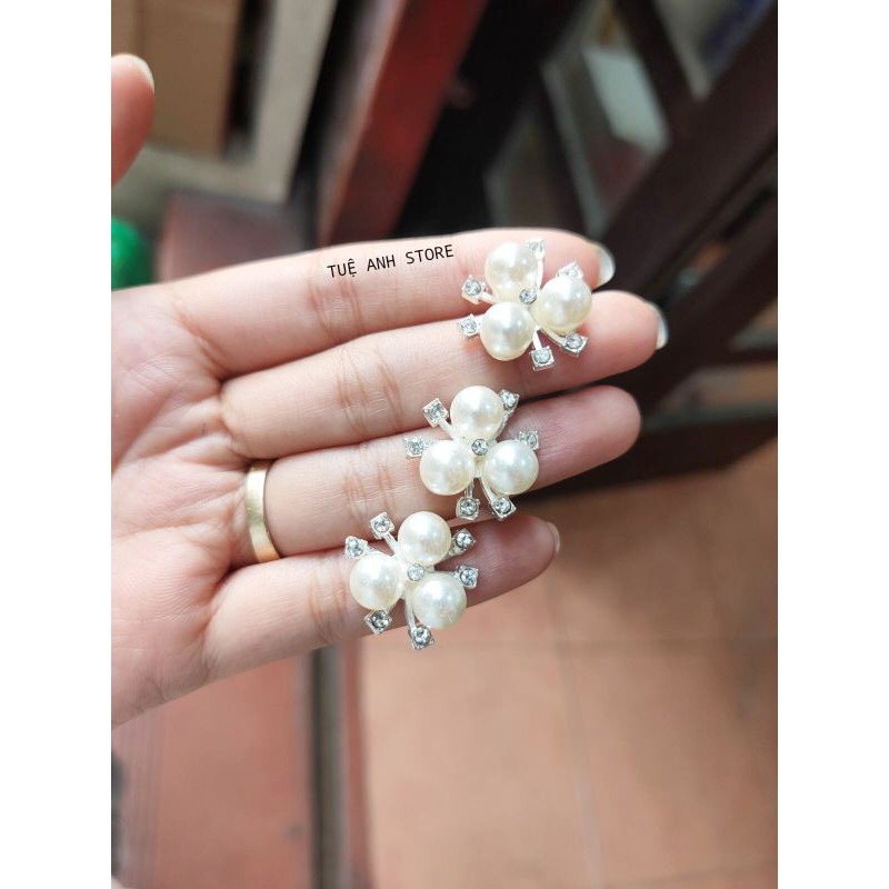 D31 - 10 Center phụ kiện handmade tròn đính trai màu bạc