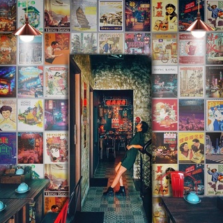 Set decal dán tường Hong Kong Vintage, Decal decor quán cafe, cửa hiệu, trang trí phòng số lượng 24, 50 tấm