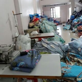 Ga chun trải giường ko trần