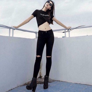 Quần jean nữ lưng cao xẻ gối tôn dáng