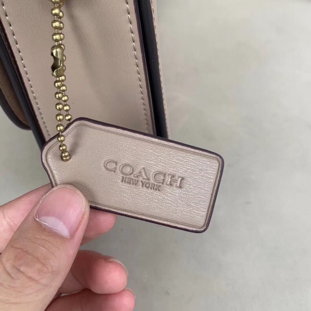 ⭕️ TUI COACH DA HUTTON SADDLE 610