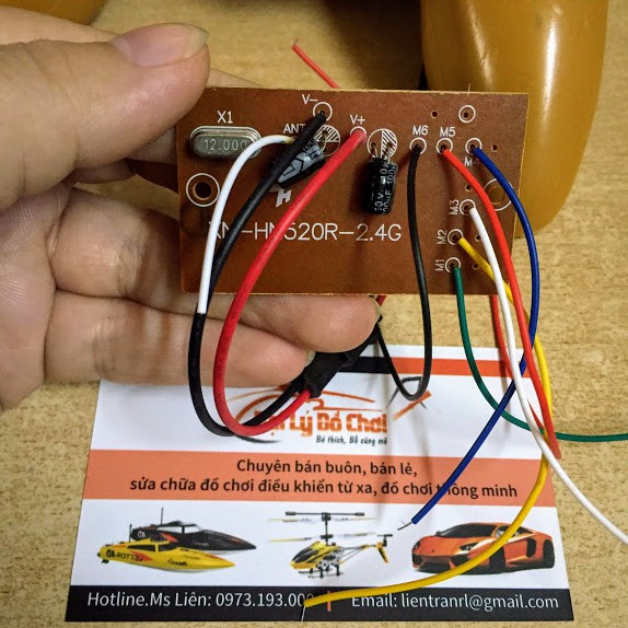 Mạch thu phát 2.4G 6 kênh 3 động cơ nguồn 3.7 - 7.2V hãng HuiNa