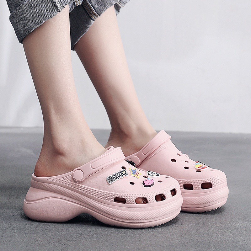 Dép bánh mì cross nữ đế cao SUNNY kèm Sticker cao 6 CM, dép sục nữ hot trend 2022