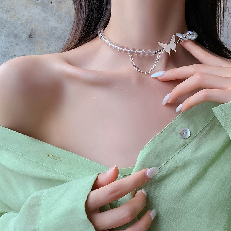vòng cổ nữ chuỗi hạt trong suốt mặt bướm phong cách Hàn Quốc cá tính