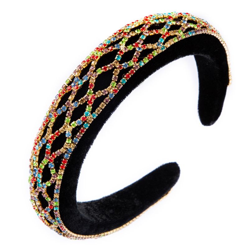 Khăn Choàng Nhung Đính Đá Lấp Lánh Phong Cách Baroque Cho Cô Dâu