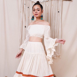 Áo croptop xô thái trễ vai, tay loe, tay ren, tay tầng