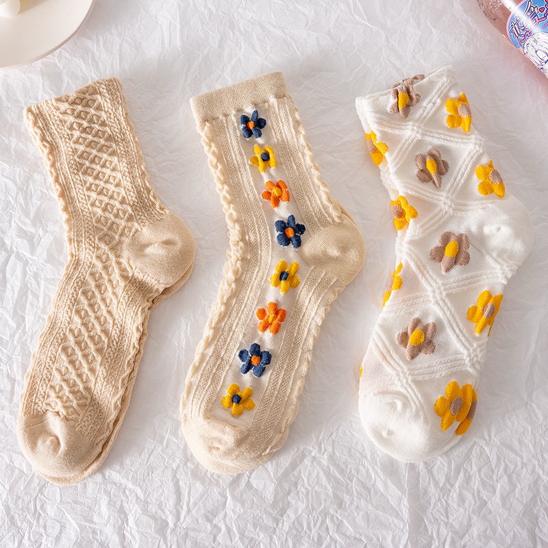 Set 3 đôi vớ dài trung bình thời trang thu đông Hàn Quốc cho nữ