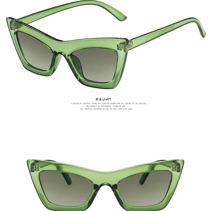 Kính mát kiểu dáng mắt mèo phong cách retro cho nữ