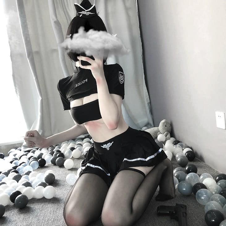 (Có sẵn) Cosplay hóa trang nữ cảnh sát quyến rũ, chất thun màu đen freesize đến 55kg