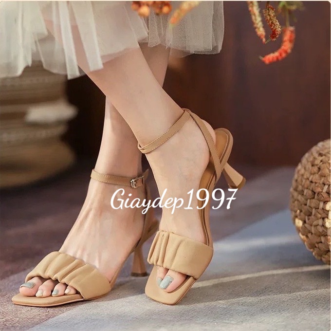 Giày cao gót nữ, sandal quai nhún 7 phân bánh bèo hottrend 2022 mã 7777