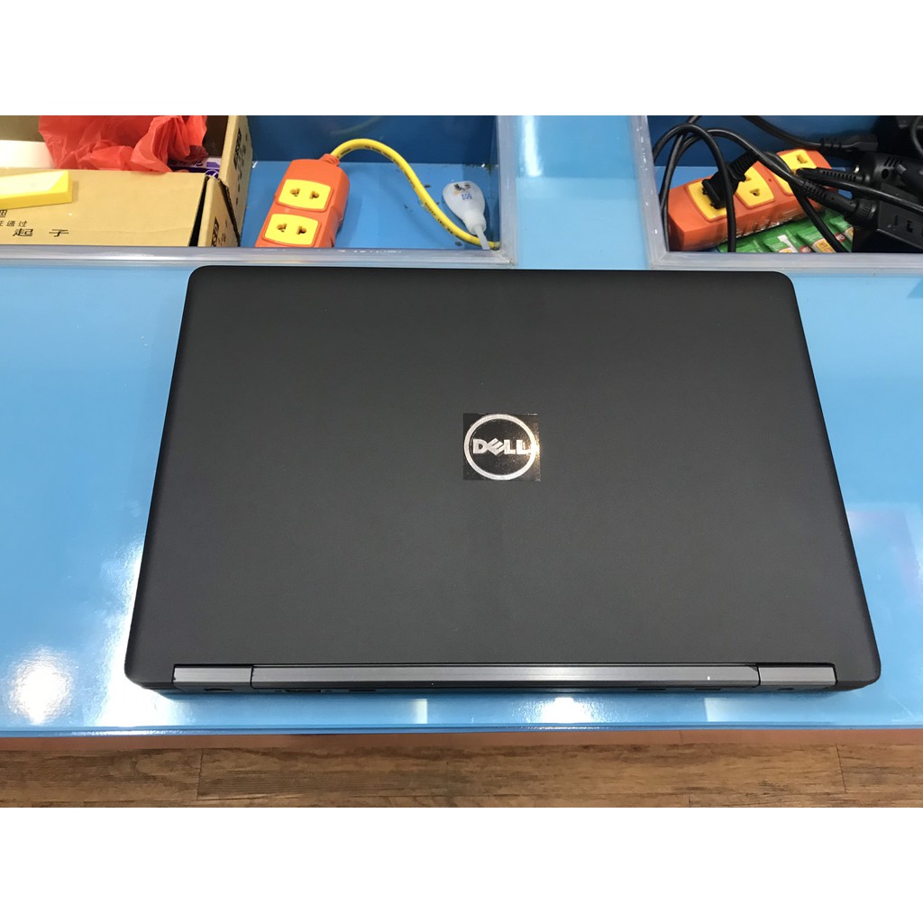Dell 5550 - - i5-5300U/8G/SSD256/FHD - Laptop 2 trong 1