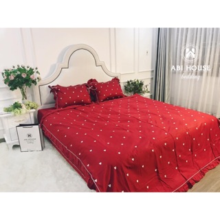 Bộ vỏ chăn ga gối lụa nơ thêu trái tim đỏ 4 món