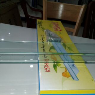 Kệ kính uốn cong