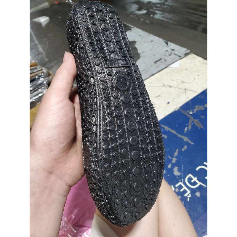 Giày Nhựa Dẻo Thời Trang dành cho nữ , êm - nhẹ - thoáng chân - chống trơn trượt ( đi chơi, lạo động , đi mưa,...)