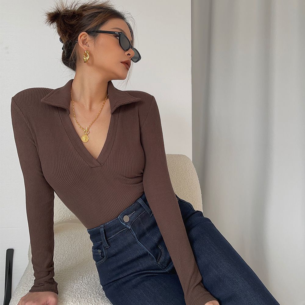 Bodysuit Cổ Chữ V Khoét Sâu Thiết Kế Quyến Rũ Thời Trang Theo Phong | BigBuy360 - bigbuy360.vn