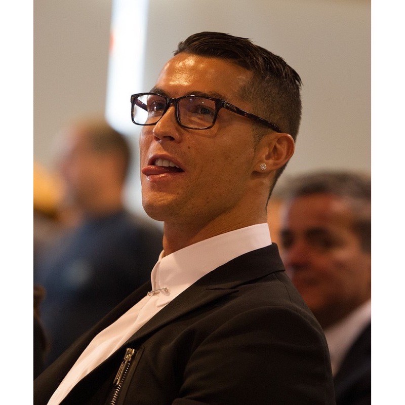 gọng kính cận vuông nhận lắp cận viễn loạn theo yêu cầu