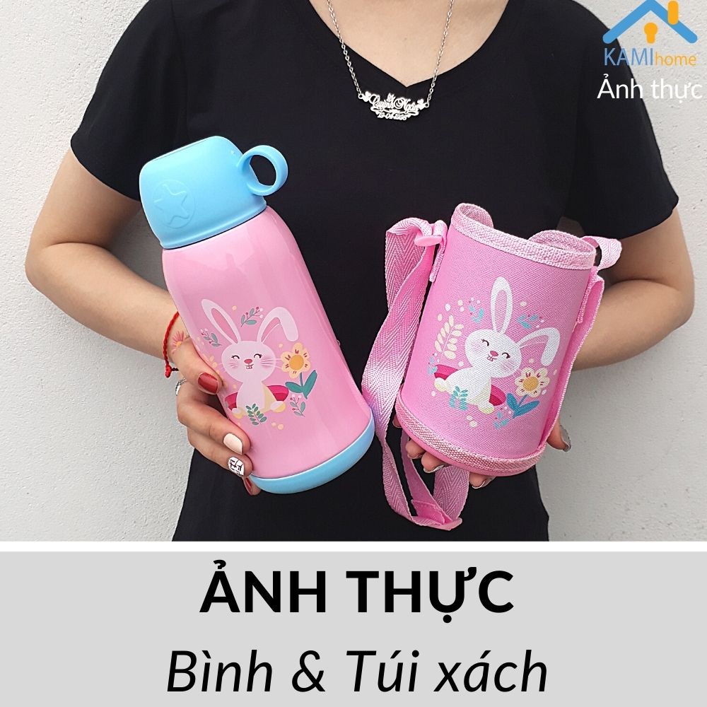 Bình nước giữ nhiệt cho bé có ống hút và túi xách tiện lợi nhiều họa tiết dễ thương mã 22033