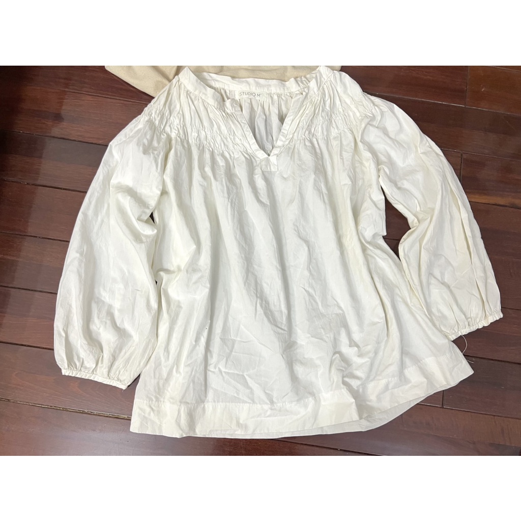 Áo trắng 2hand A2