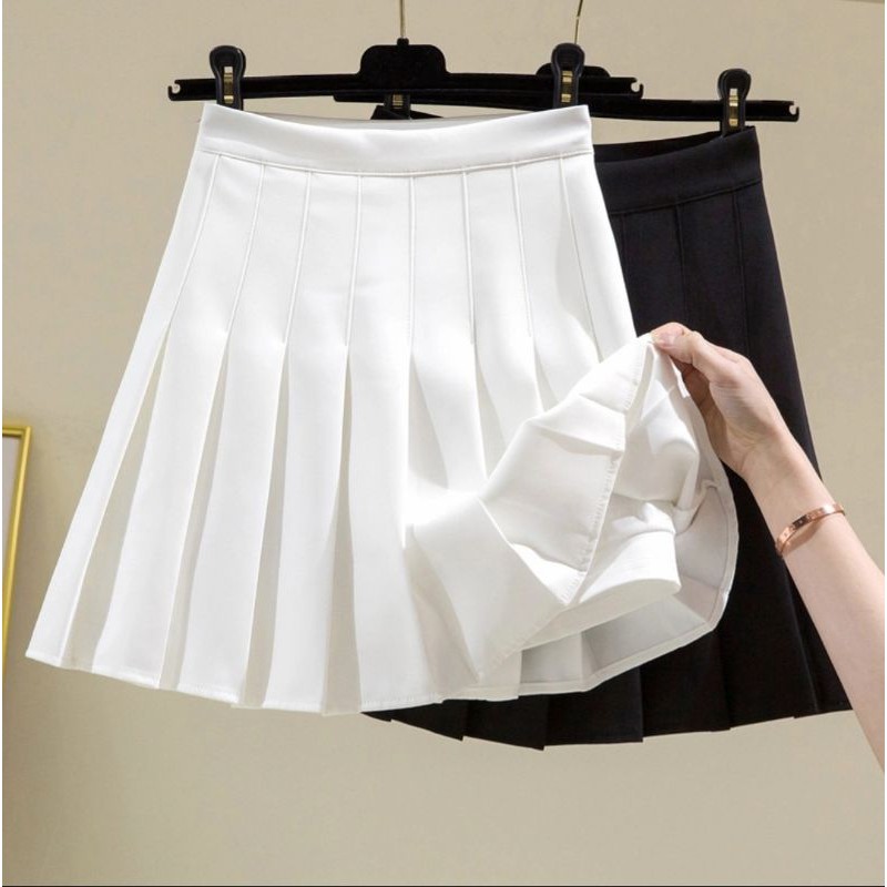 Chân váy xếp ly quốc dân dáng ngắn hai màu đen trắng