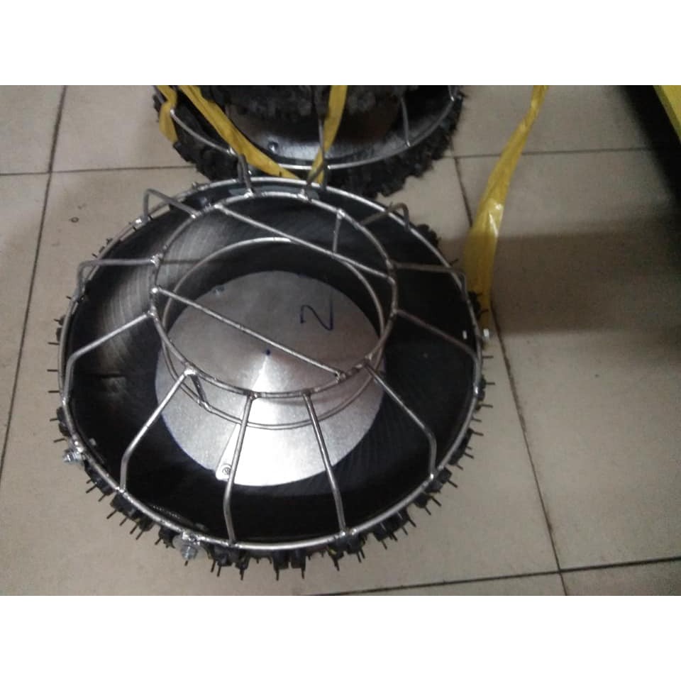 Máng ăn chống bới cho gà , chim bồ câu 30 cm