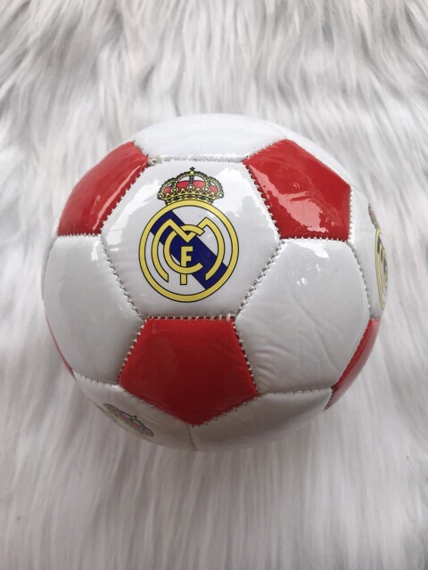 Bóng đá size bé cho bé hình nghộ nghĩnh giao ngâũ nhiên