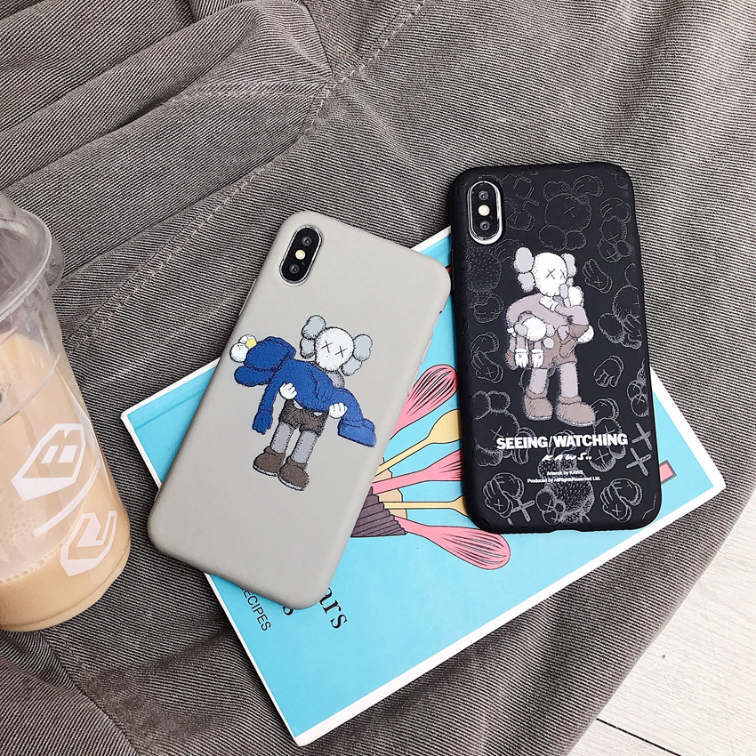 Ốp lưng in hình KAWS cho iPhone 12 11 Pro Max XS Max XR X 6 6s 7 8 Plus | BigBuy360 - bigbuy360.vn