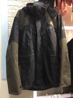 Áo khoác gió Jack Wolfskin