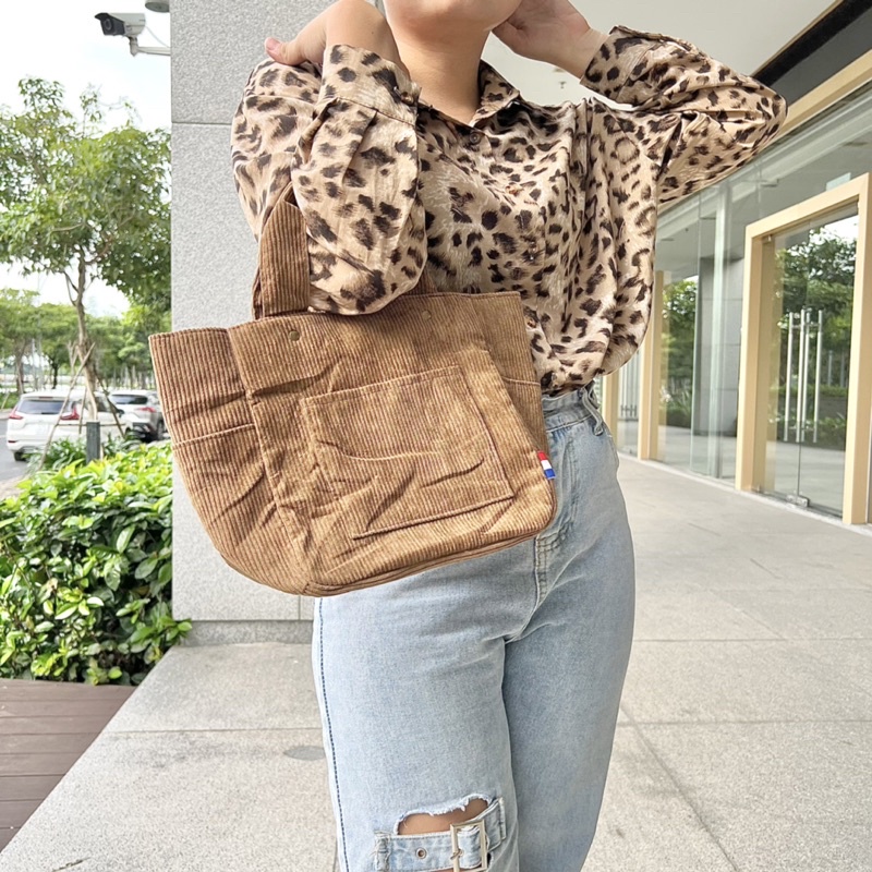 TÚI SI CẦM TAY NHUNG NÂU SIÊU DÀY