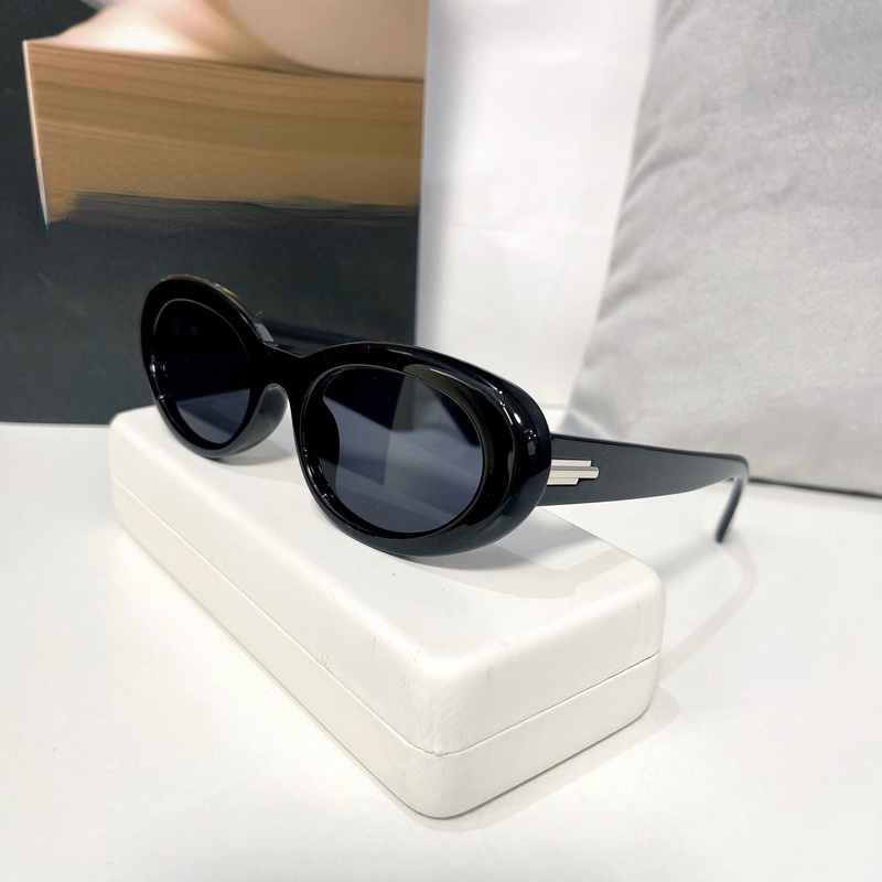 Kính Mát Gọng Oval Thời Trang Cổ Điển