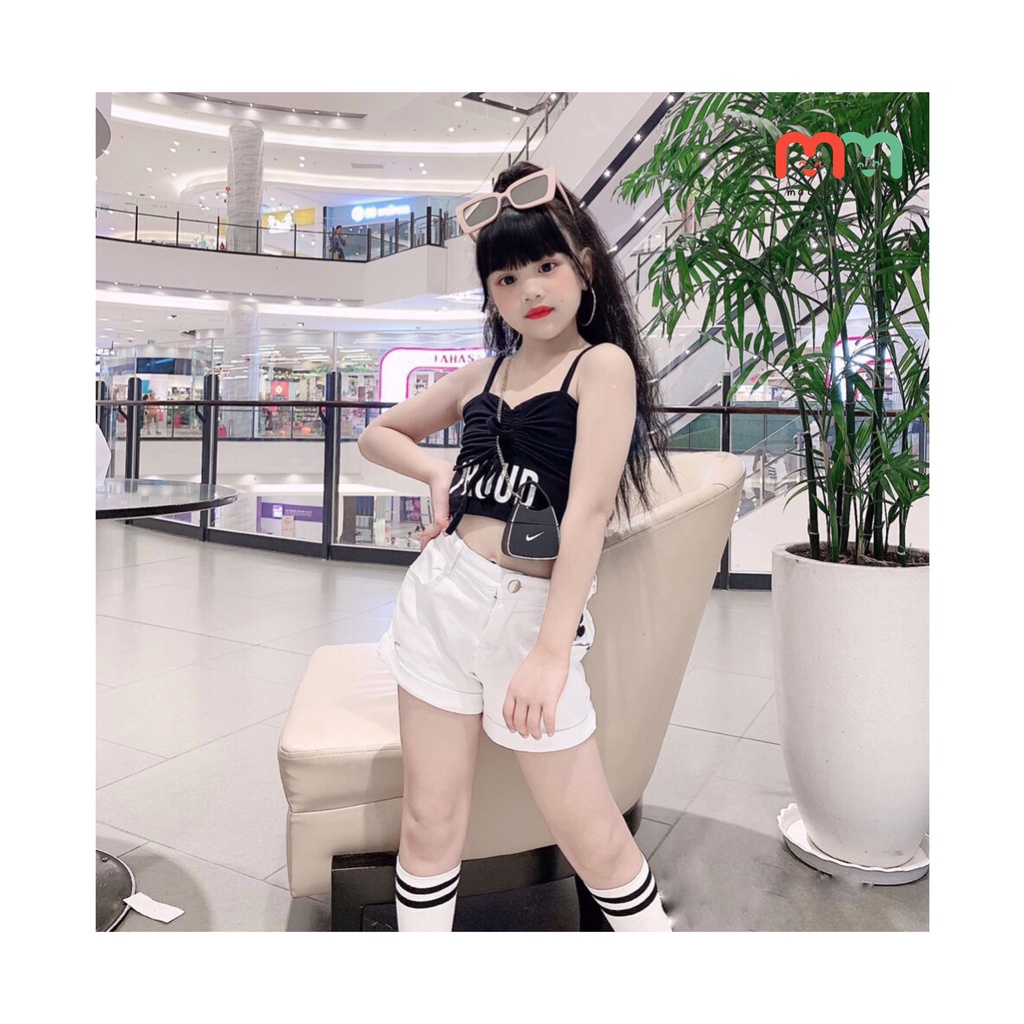 Quần short jean bé gái rách có lót trong, nút điều chỉnh lưng bên trong tinh tế cho bé 22kg đến 42kg